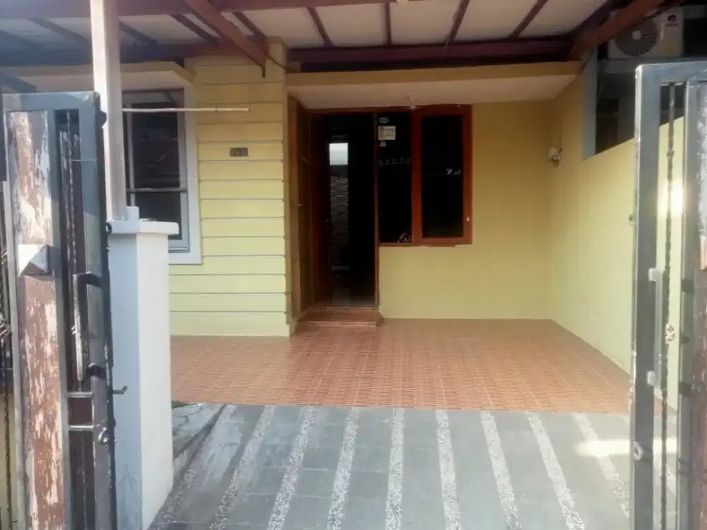 Dikontrakkan rumah di duta Bintaro