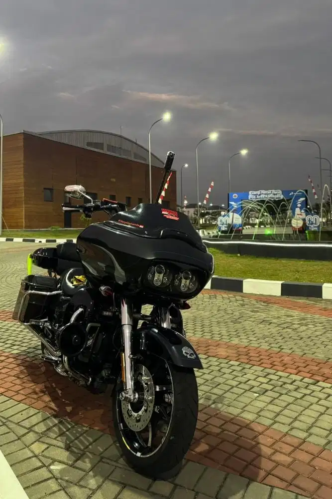 Dijual Roadglide CVO Anniversary 2013
