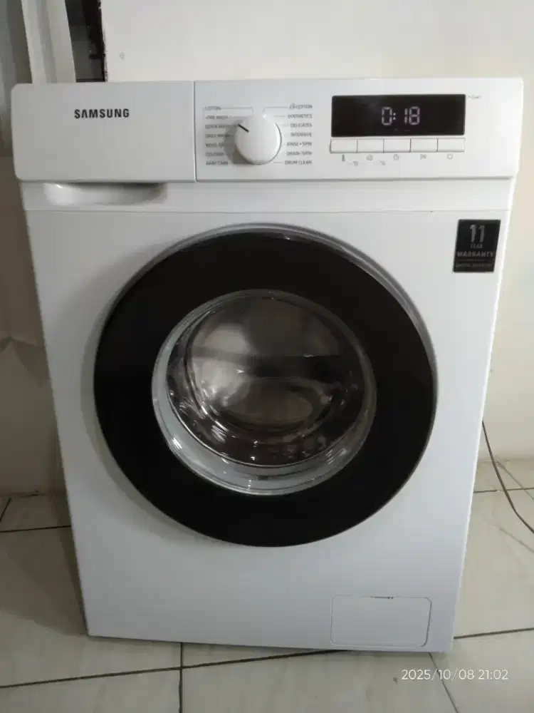 Mesin cuci Samsung front loading inverter