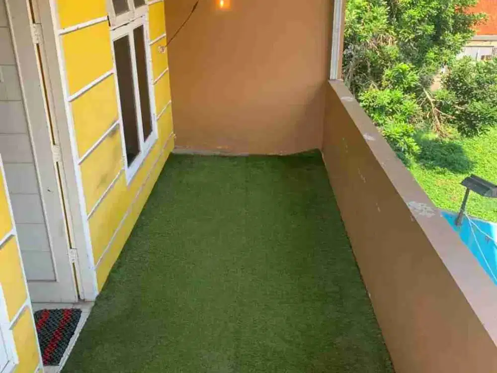 Rumah 1 1/2 Lantai di Kecapi Pondok Gede Dekat ke Toll Jatiwarna