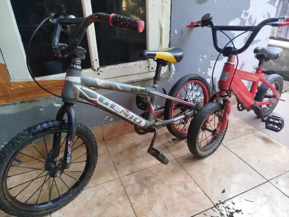 Dijual aj 2 sepeda uk 16 & uk 12 kondisi apa adanya