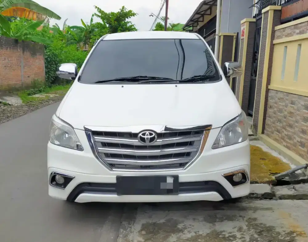 INNOVA 2.5 G DIESEL MT 2014