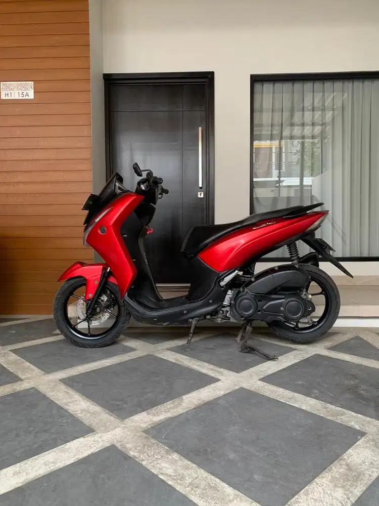 YAMAHA LEXI 2018 PAJAK IDUP, PLAT DKI, SRT LGKP, MESIN ENAK SIAP PAKE