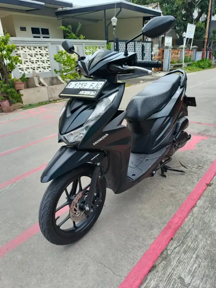 HONDA BEAT DELUXE CBS ISS 2022 TIPE TERTINGGI (GRESS)