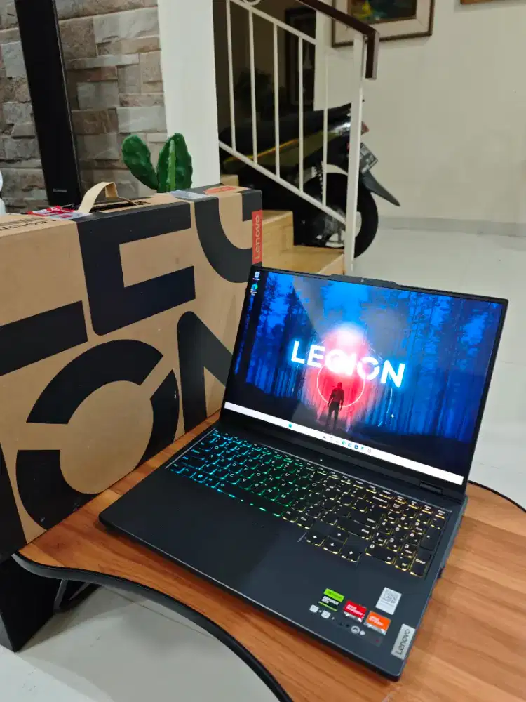Laptop Lenovo Legion 5 Pro RTX4070 Ryzen 7 x rog tuf msi nitro