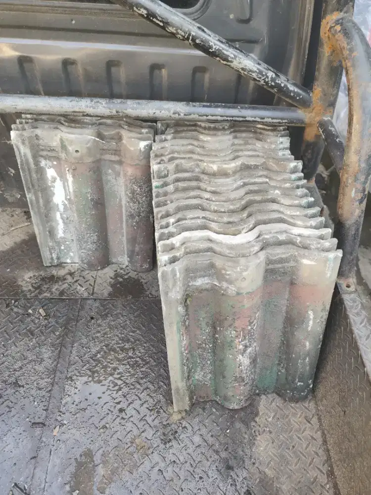 Genteng Beton Bekas