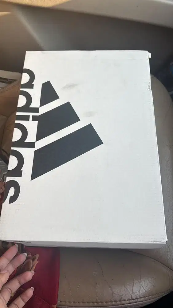 SEPATU ADIDAS BARU ORIGINAL 100%