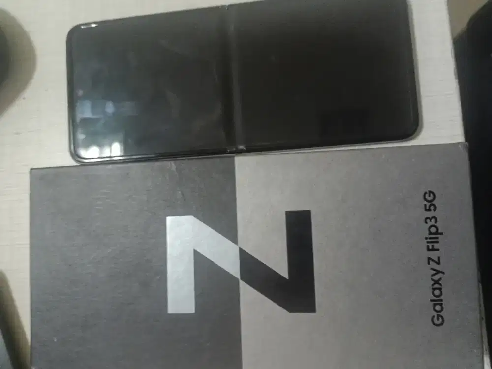 Samsung Z Flip 3 5G fullsett