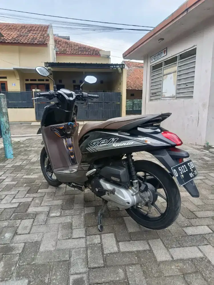 Jual Cepat Genio 2021 km rendah 28rb