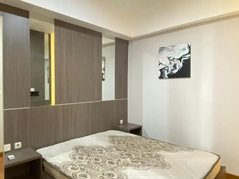 disewakan 2 bedroom full furnish taman anggrek residence
