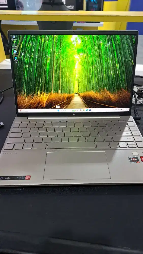 Laptop HP Pavilion AERO 13 RYZEN 5 16GB 512GB