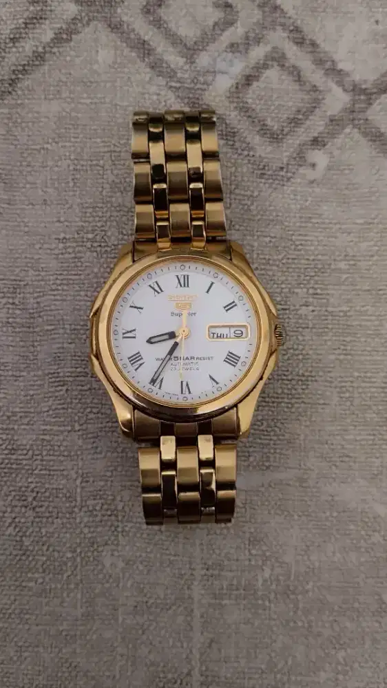 SEIKO 5 Superior
