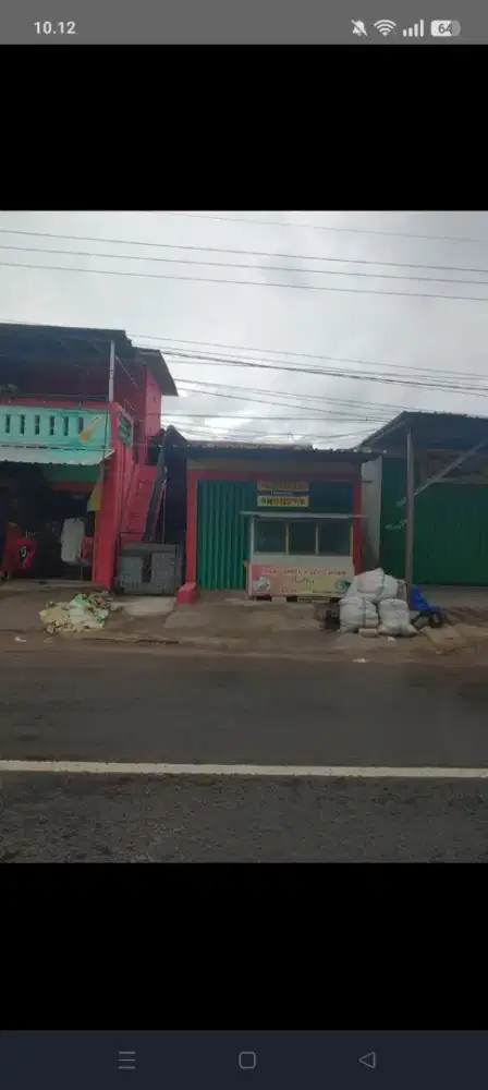 Dijual toko kamar mandi didalam