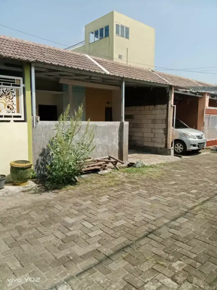 Disewakan Rumah di perumahan Star Garden Regency Block C-28