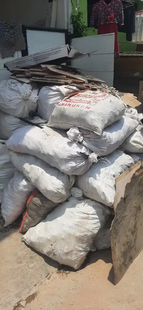 Puing gratis baragkali ada yang mau