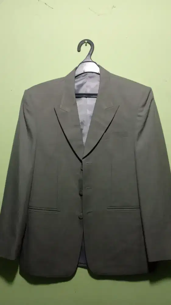 Jas Resmi Pernikahan