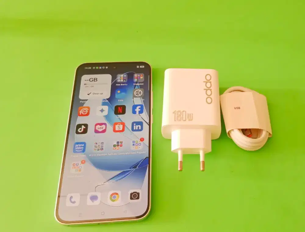 HP OPPO RENO 13 (5G) Ram 12/256gb MULUS NO MINUS GARANSI RESMI PANJANG
