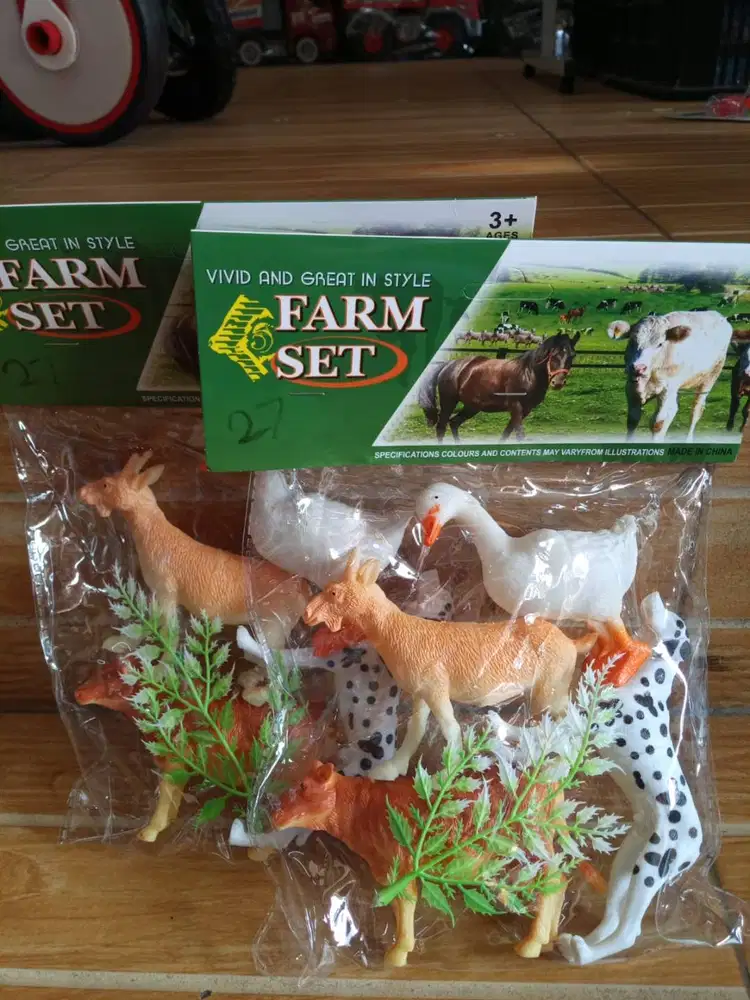 mainan anak set animal farm isi 4