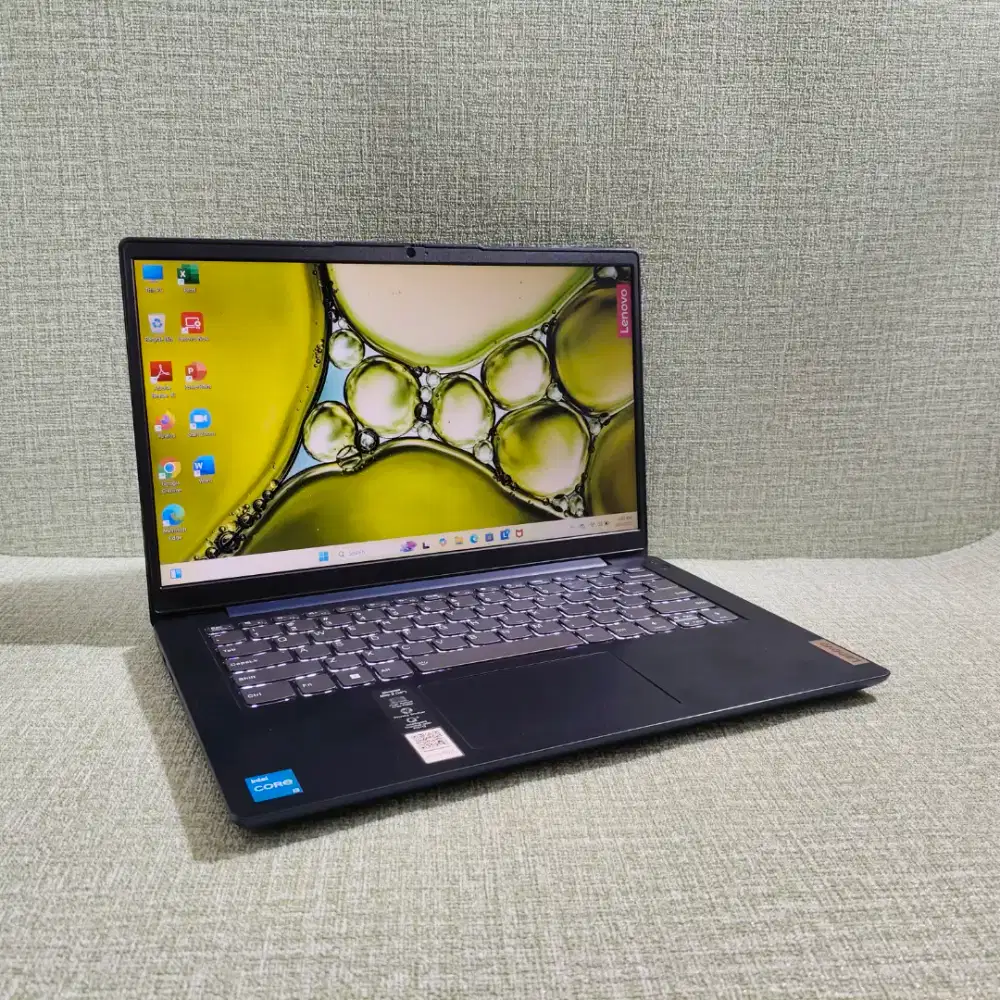 {SALE} Laptop Second LENOVO SLIM 3 Core i3-1115G4 (8 GB / SSD 256GB)