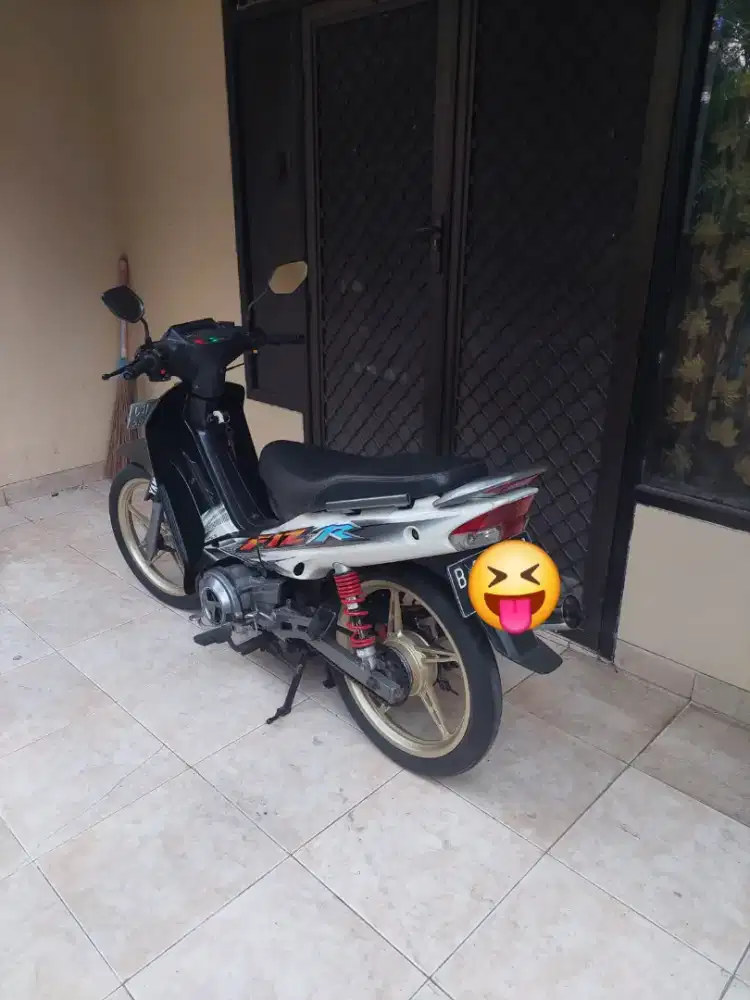 Yamaha FIZR 1997 istimewa mulus