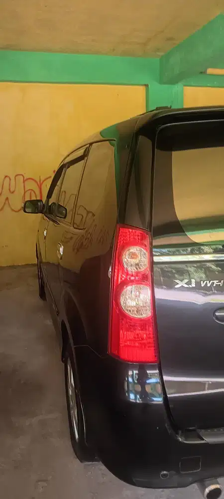 Daihatsu Xenia 2011 Bensin