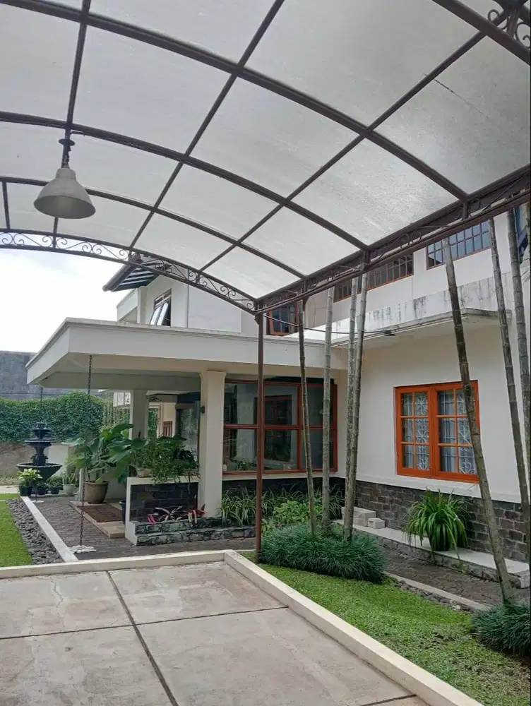 Dijual Rumah Tinggal Sangat Terawat Gegerkalong Bandung