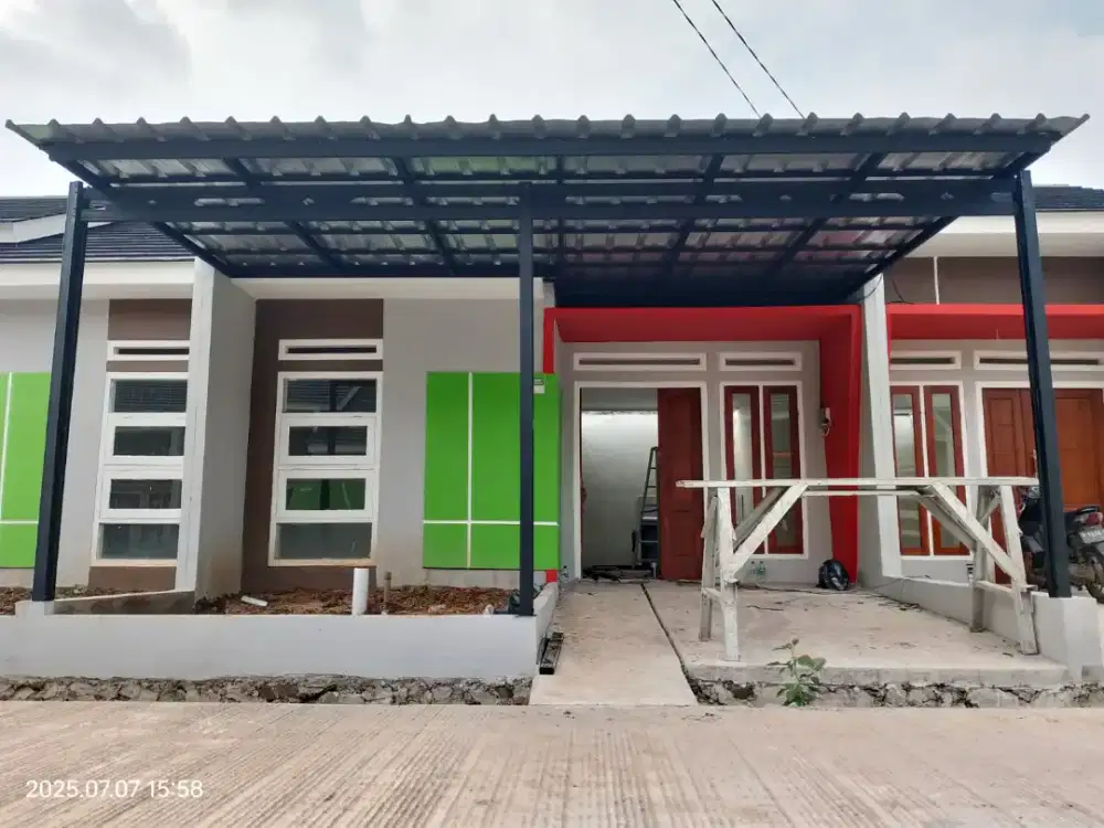Kanopi baja ringan