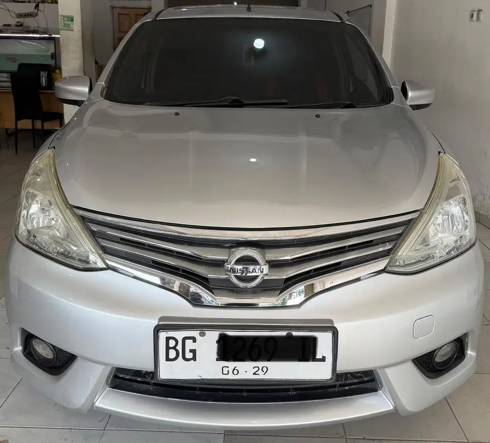 Grand Livina XV MT 2014/2015
