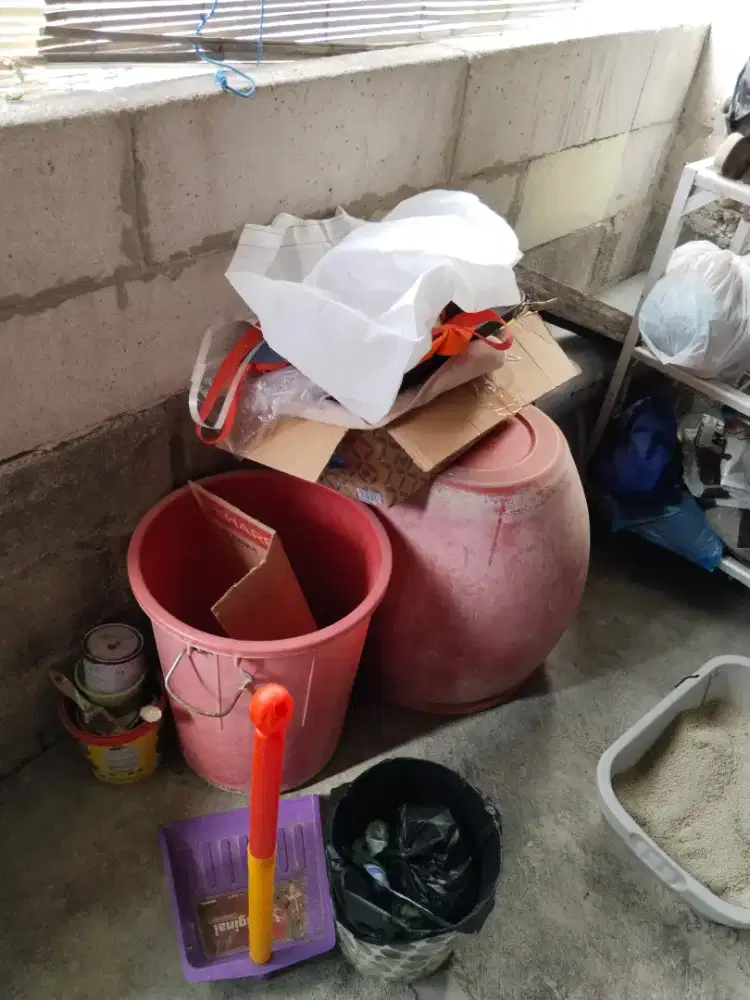 Rak alat dapur piring sendok