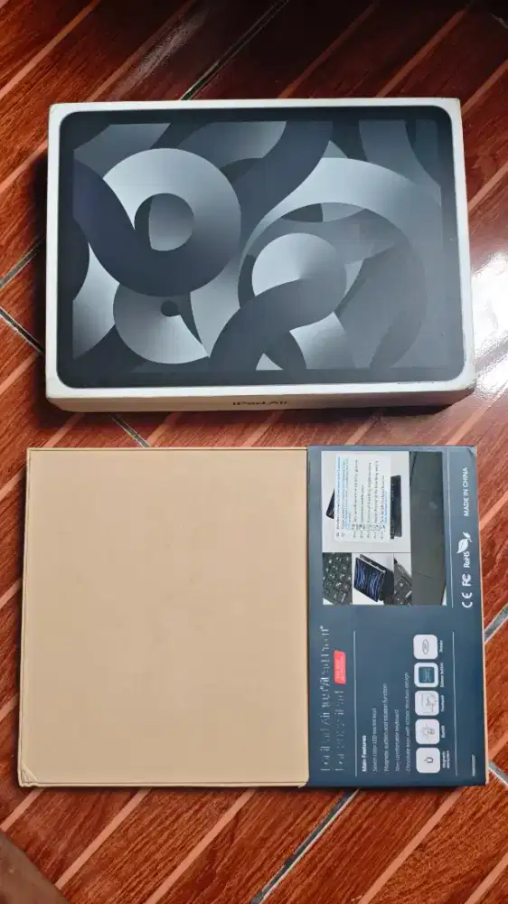 Ipad Air 5 64 GB wifi only + keyboard wireless