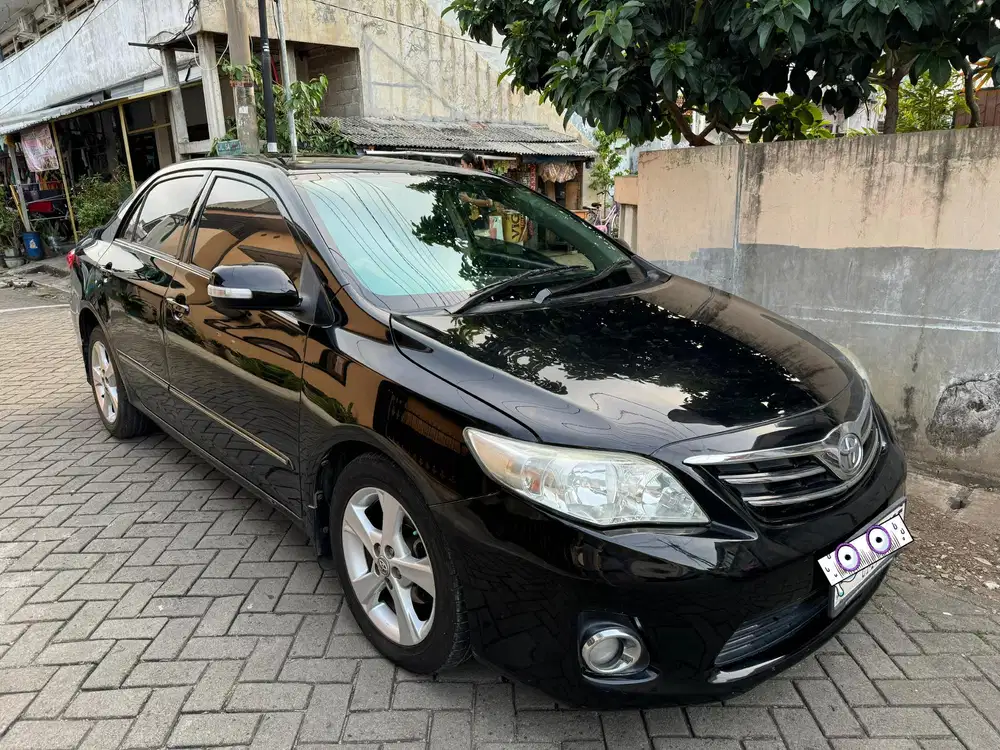 Toyota Corolla Altis 2013 Bensin