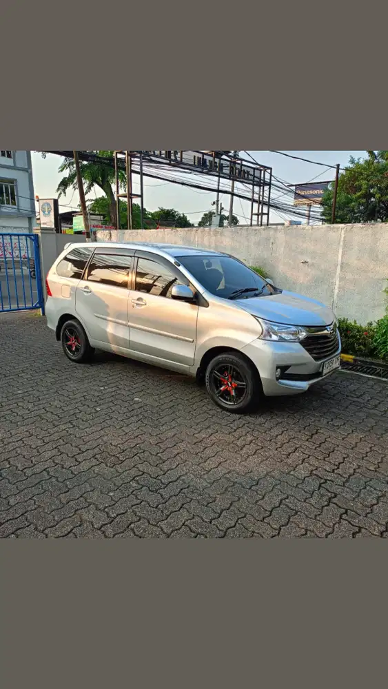 XENIA R AT 2018 SILVER DP6 JUTA