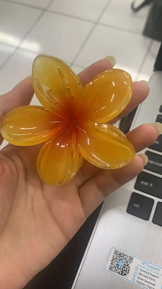 jedai bunga kuning