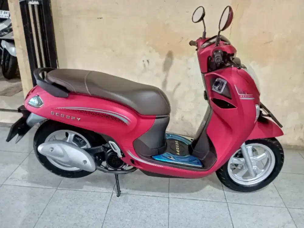 HONDA SCOOPY STAYLIST 2025 KM 1500 KONDISI SEPERTI BARU