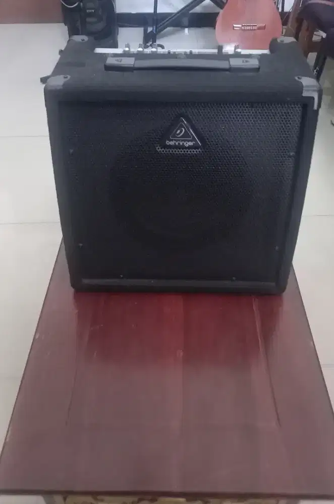 Amplifier Behringer K450FX
