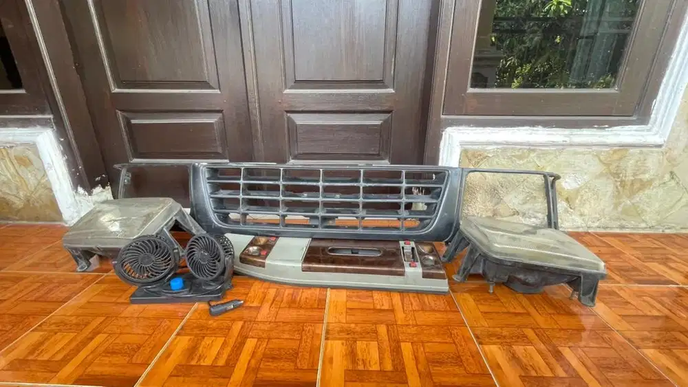 Aksesori Mobil Panther Hi-Grade Bekas