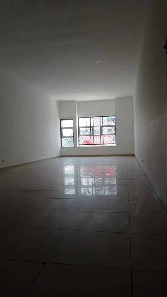 Kopo Bandung Dijual Ruko 2.5 Lantai Sangat Strategis