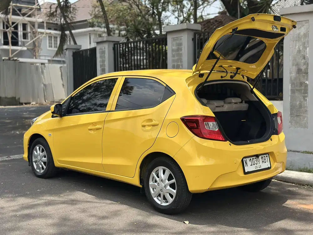 Brio E Cvt ISTIMEWA Tahun 2023