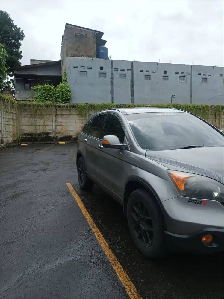 CR-V 2.4L AT 2008 : SUV Premium Harga Bersahabat, Cocok Untuk Keluarga