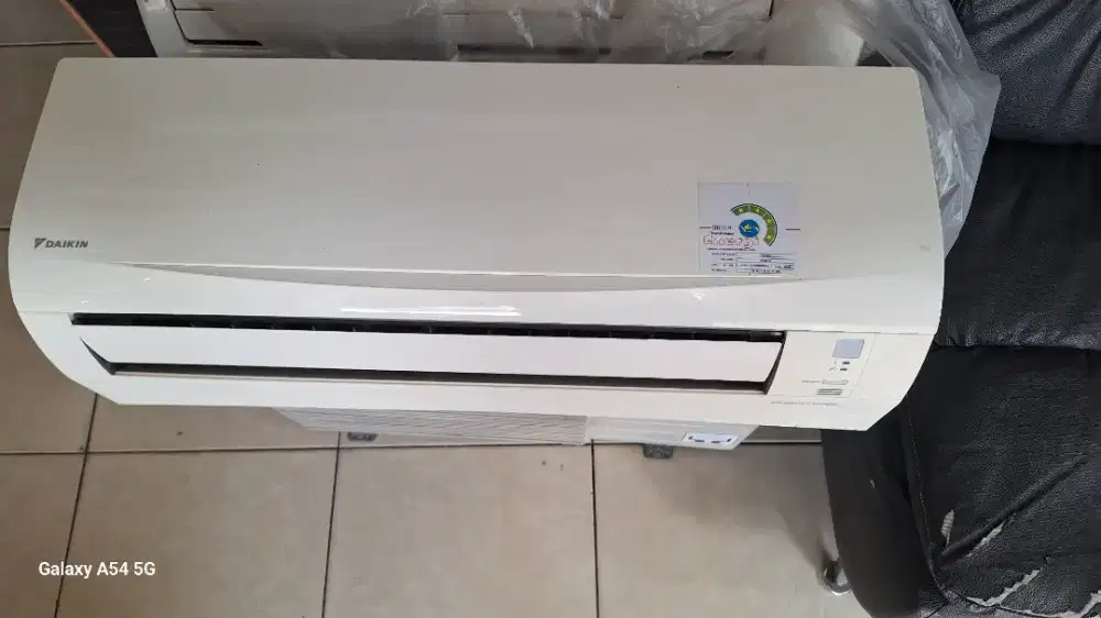 Ac daikin thailand 1/2 pk