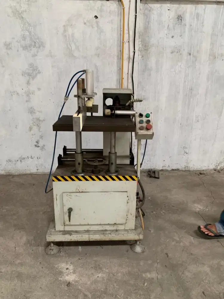 Mesin  DX 2000 upvc