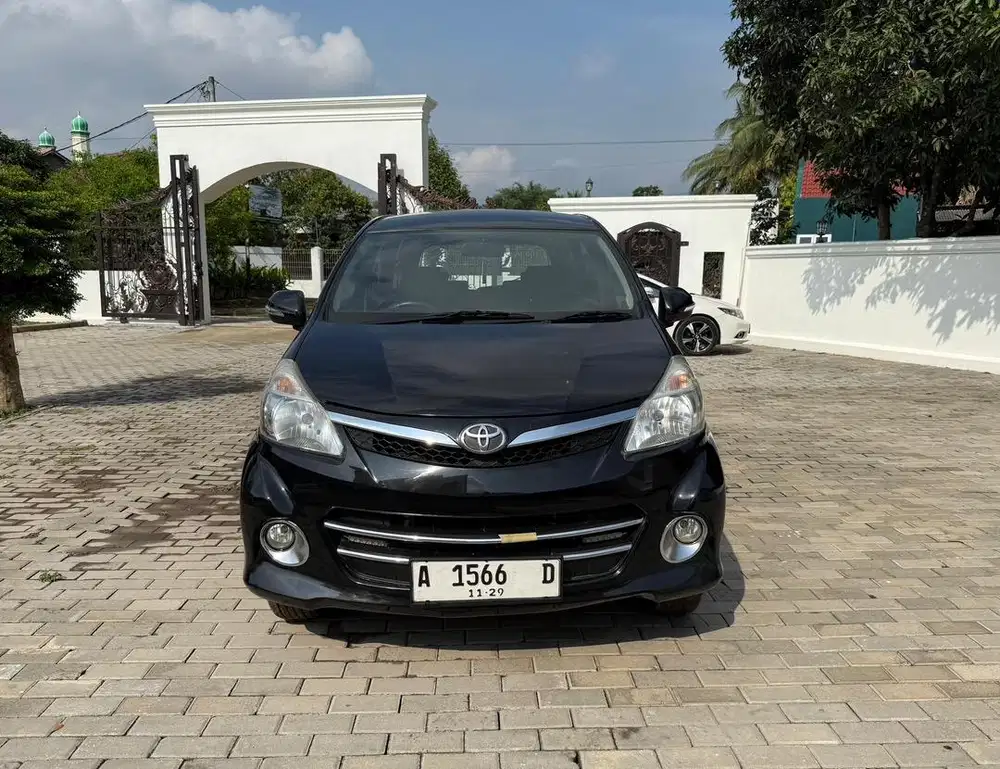 AVANZA VELOZ 1.5 MANUAL 2014
