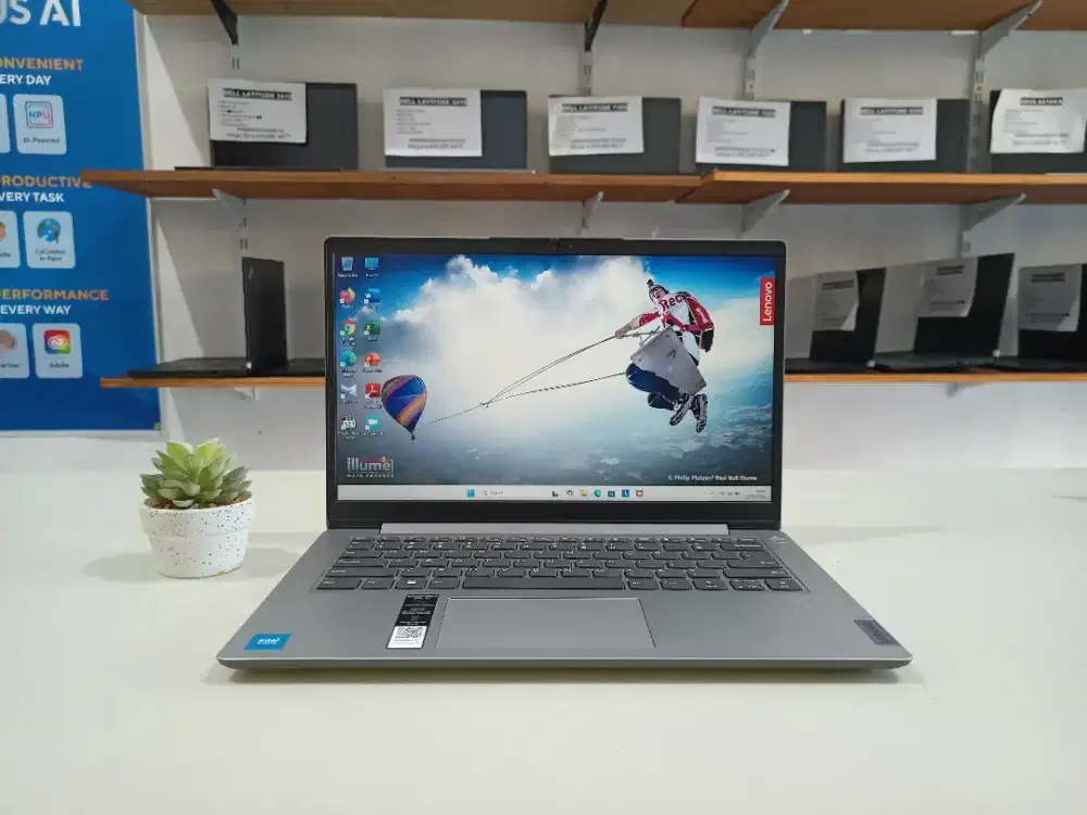 LAPTOP LENOVO IDEPAD 1 14IGL7, RAM 8 GB, CELERON N4020, MULUS NORMAL