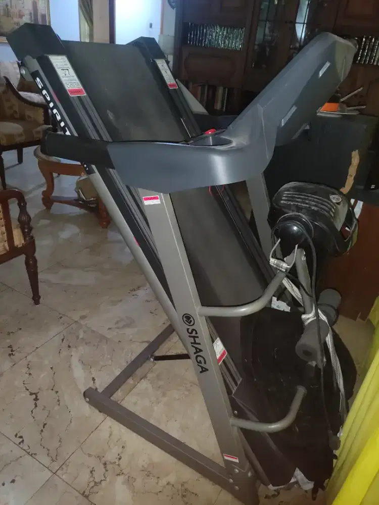 Treadmill shaga