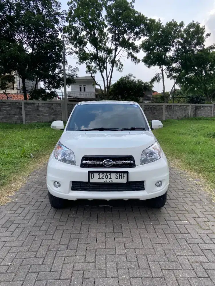 DAIHATSU TERIOS TS MANUAL 2014