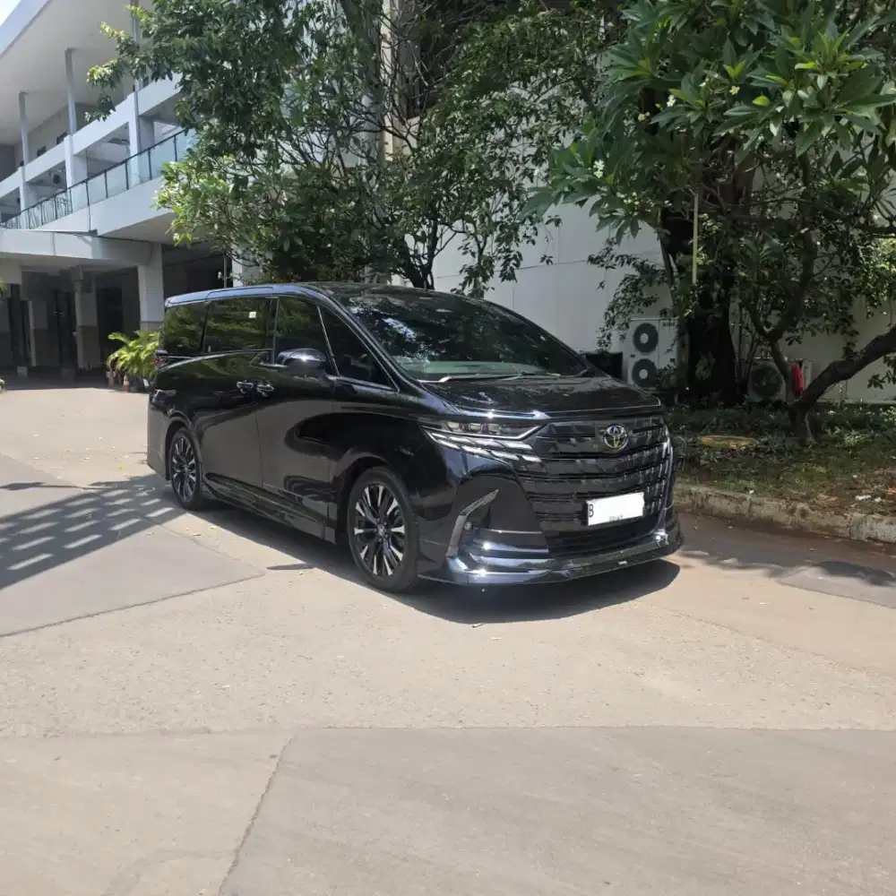 Toyota Alphard 2024 Bensin