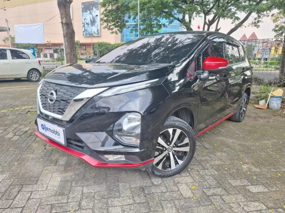 Nissan Livina  1.5 VE Bensin-AT 2019 Hitam