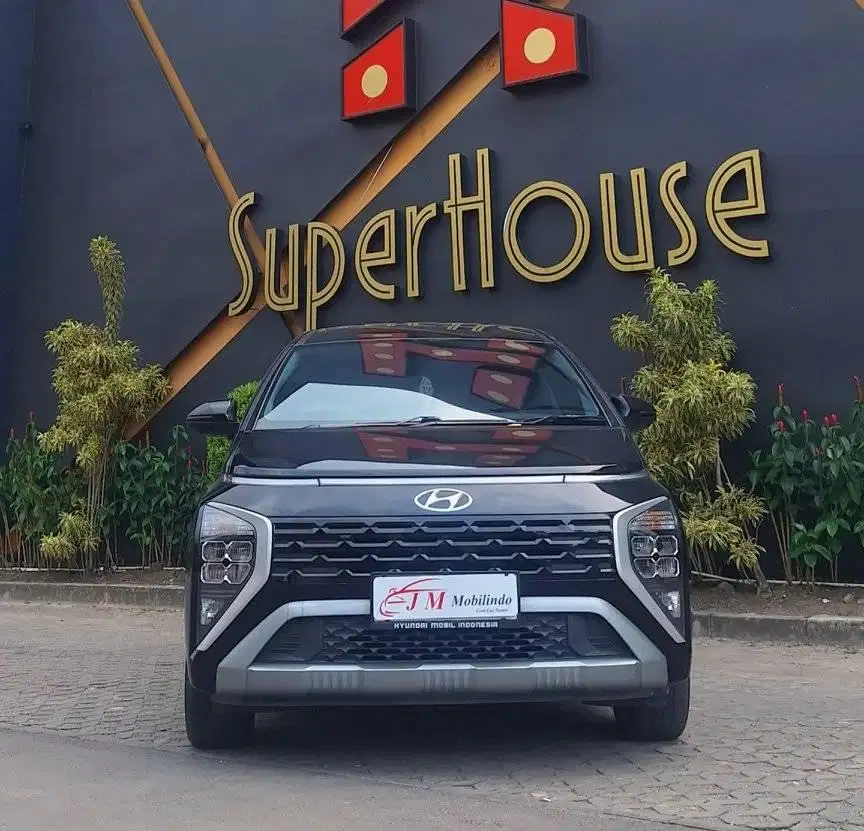 DP 15 jt Hyundai Stargazer 1.5 prime  AT 2022 bagus istimewa km 26 rb
