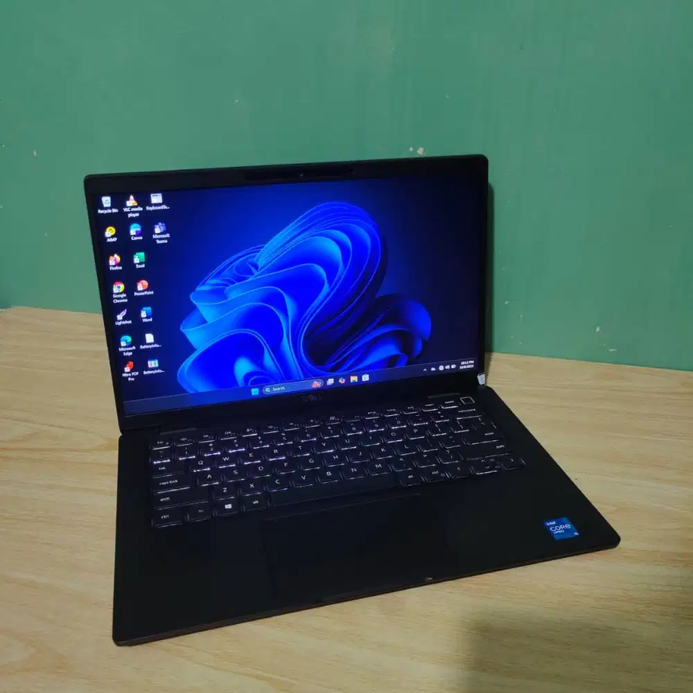 Laptop Dell Latitude 7420 Intel Core i5 Gen 11th 16/256 SSD Touchscree