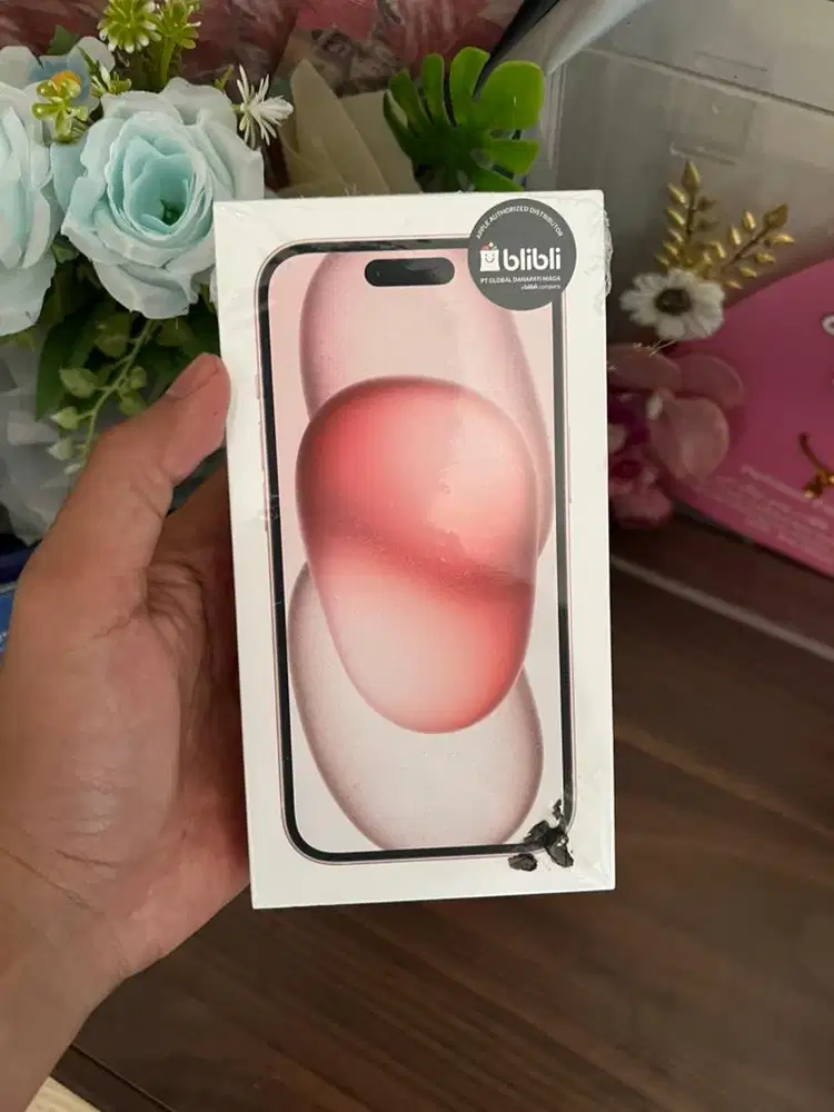 Iphone 15 128gb new garansi resmi